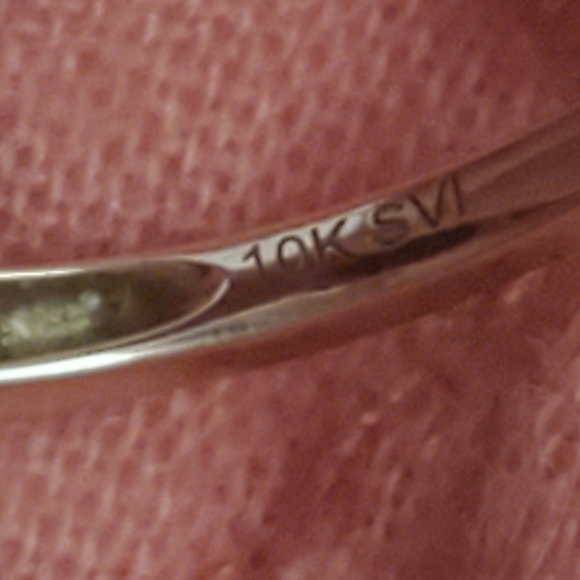 10k wg checkerboard cut sapphire/diamond ring - Picture 6 of 7